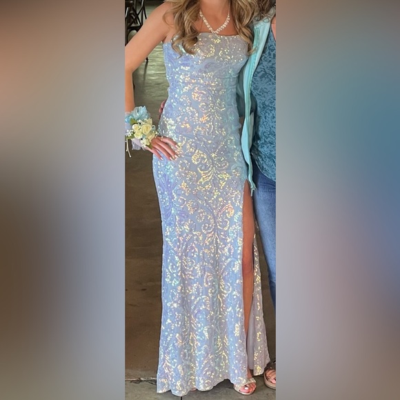 Windsor Light Blue Embellished Prom Dress WORN ONCE! - Picture 3 of 4